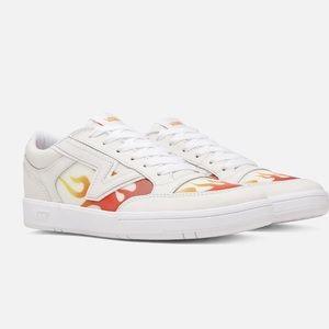 Vans 
ComfyCush Lowland Lenticular